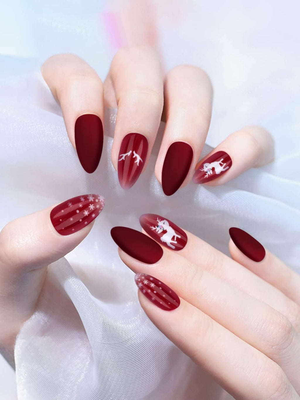 EBANKU 96 Piezas Uñas Postizas De Navidad, Cubierta Completa Para Mujeres Y Niñas